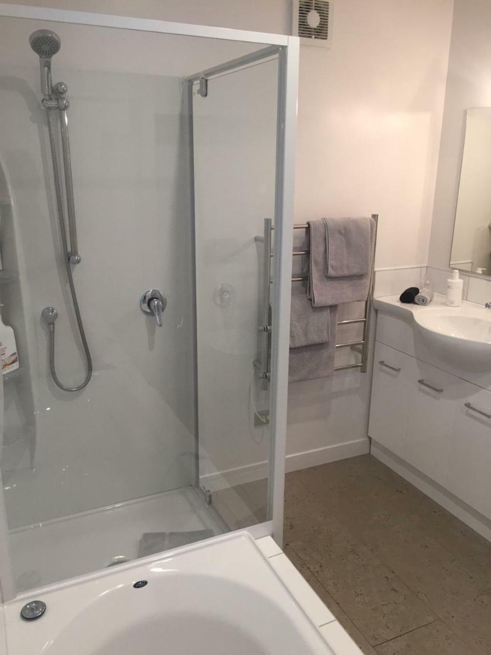 Kereru Cottage Russell - James Cook Apartment מראה חיצוני תמונה